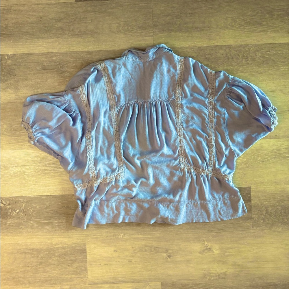 Free People Button Up Shirt Blouse Blue Flowy Oversized XS - Picture 6 of 9